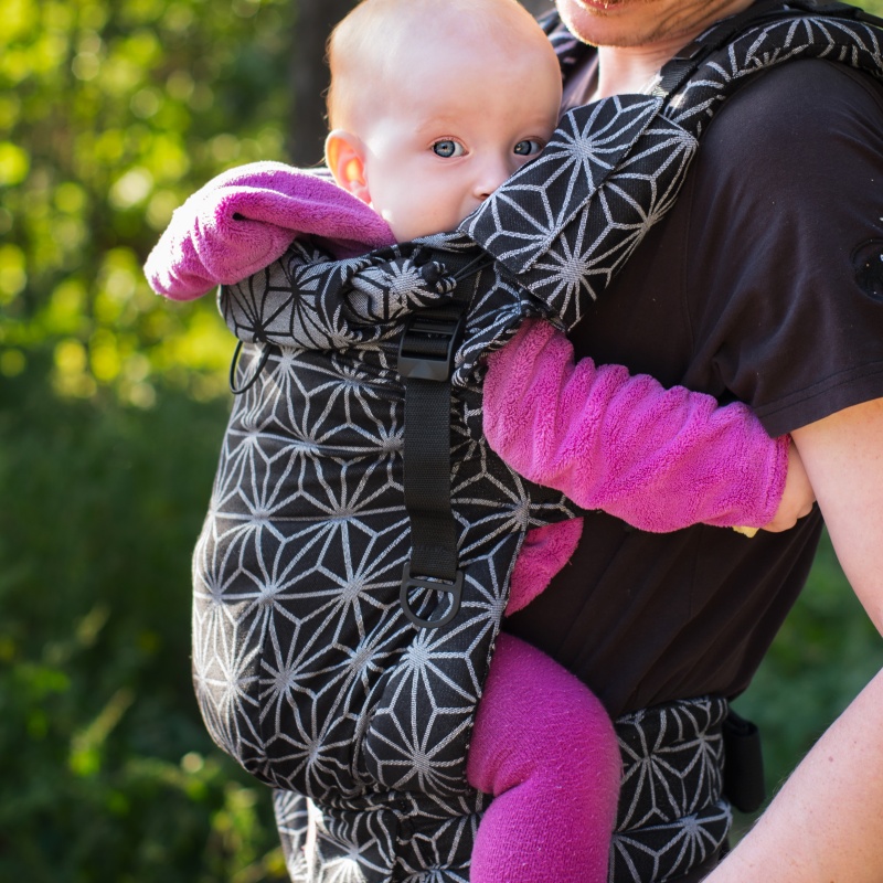 Moisha-grow-rostoucí-nositko-black2